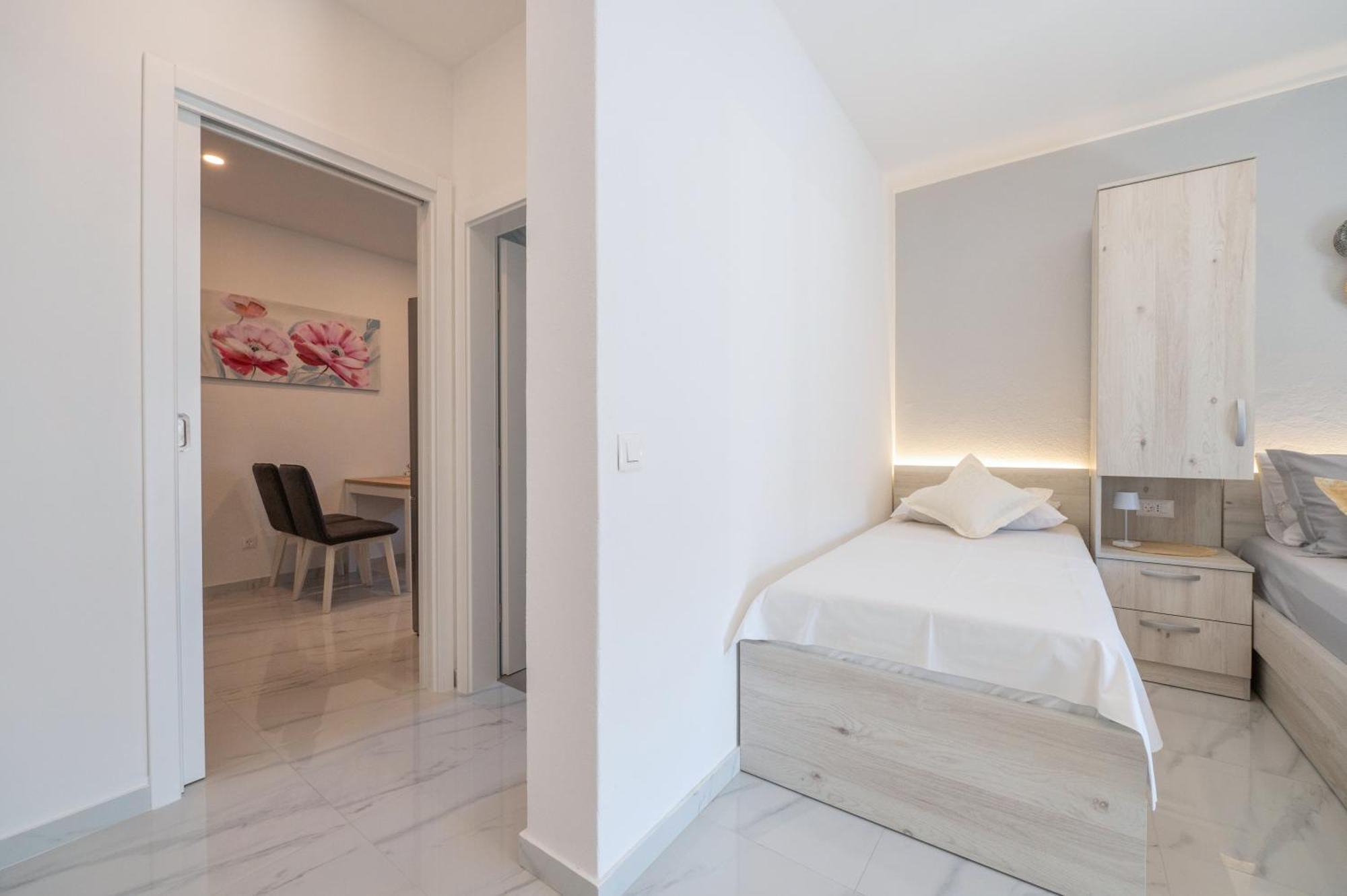 Apartmants Sestic Tučepi Exterior foto